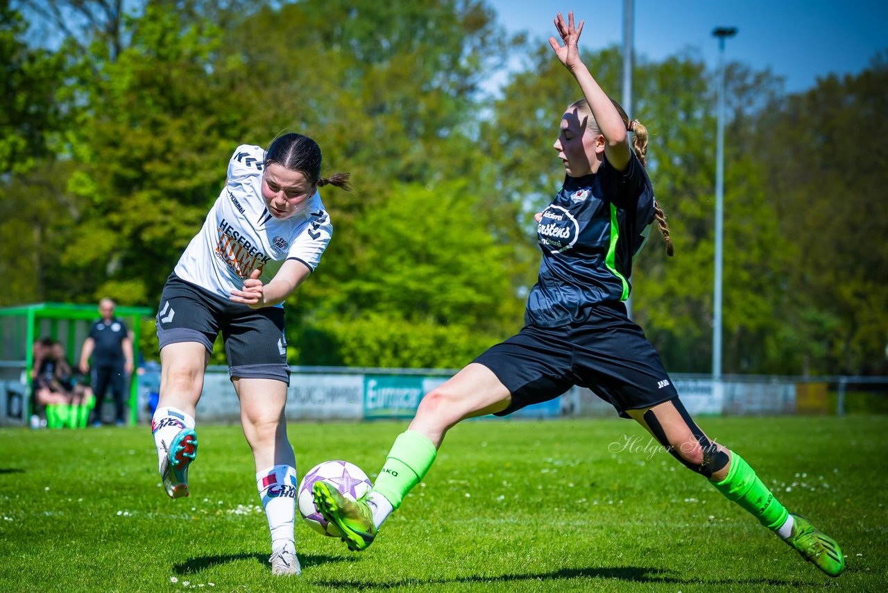 Bild 78 - wBJ SV Henstedt Ulzburg - FSG Oldendorf Itzehoe : Ergebnis: 6:3